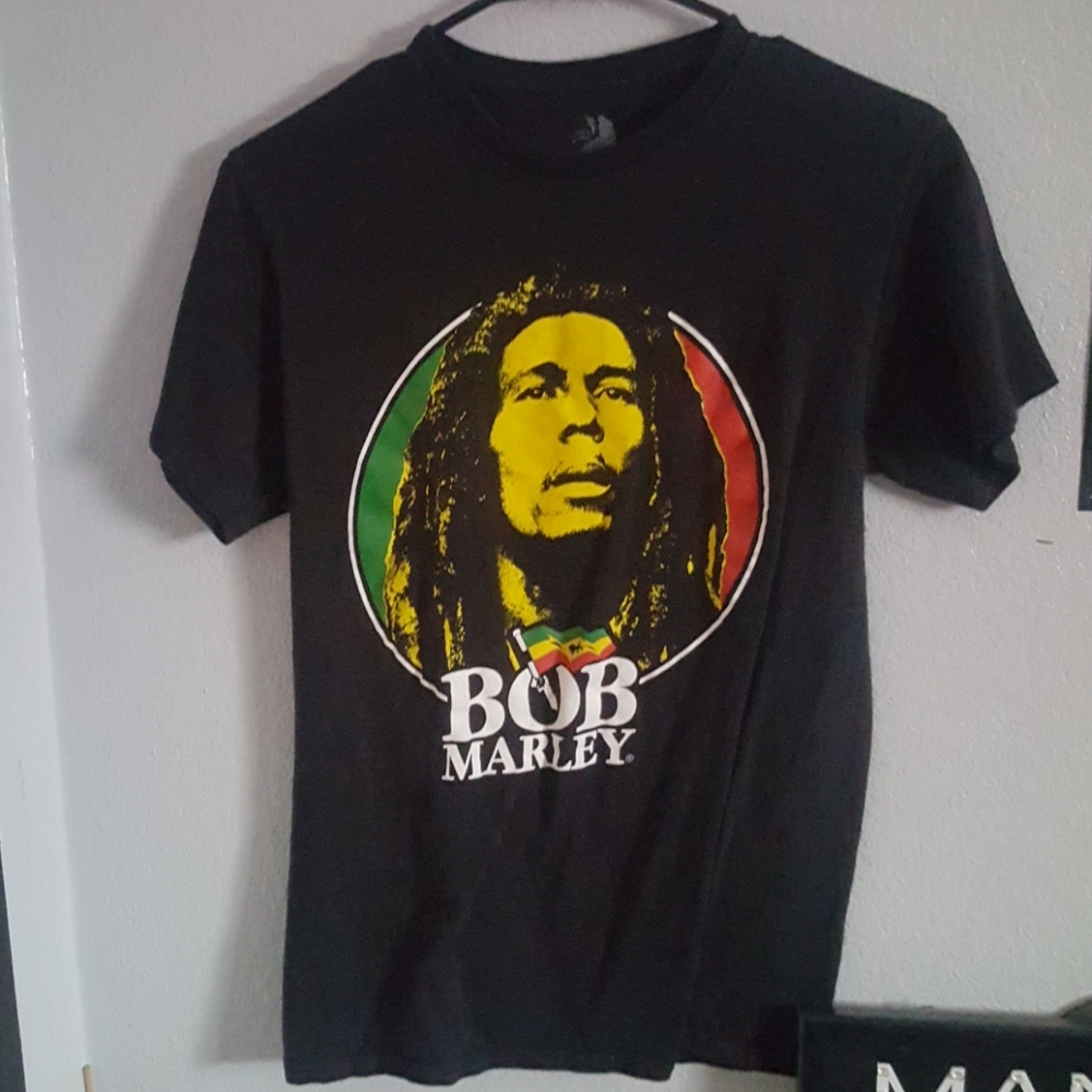 Bob Marley T shirt